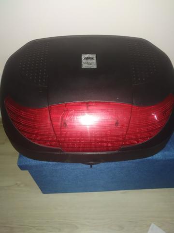 Vendo baú de moto 44 litros