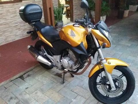 Moto honda cb300r 10/11 - 2010