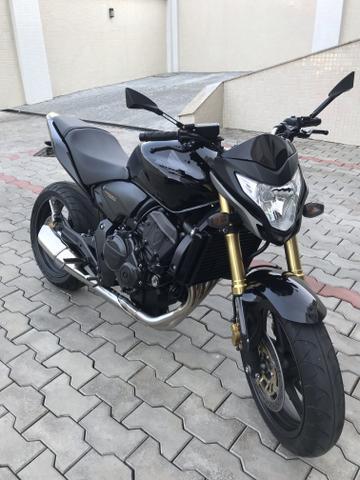 Honda Cb Hornet - impecável - 15.200KM original - 2013