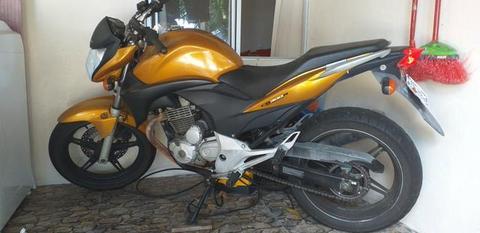 Moto CB 300 - 2010