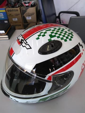 Capacete Motosky raciflag tamanhos até 62 com entrega em todo Rio!