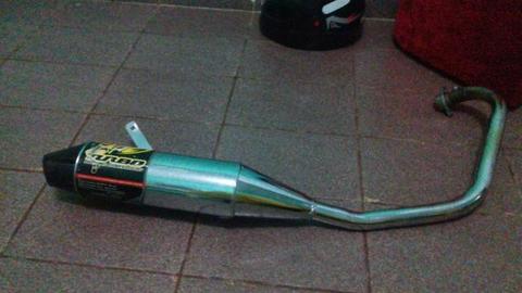 Vendo esse cadron da 150 ou troco no da factor 125