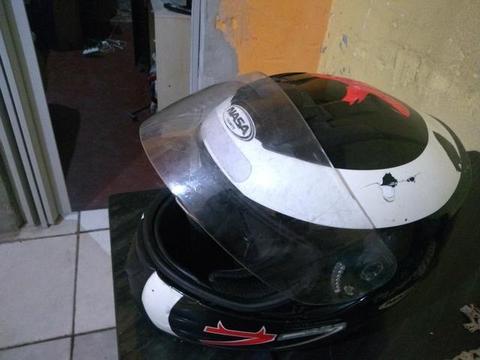 Capacete