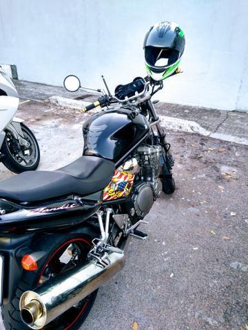 Vendo: moto Suzuki (bandit)600N