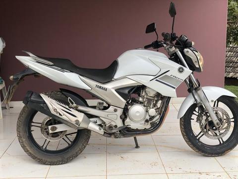 Yamaha fazer 250cc - 2014