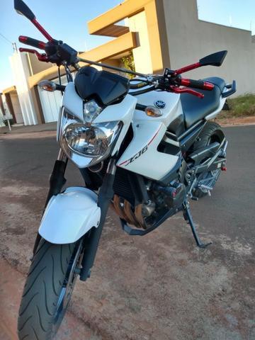 Moto Xj6 2014 Semi-Nova Perfeito Estado - 2014