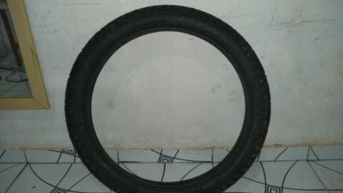 Pneu XRE300 NOVO