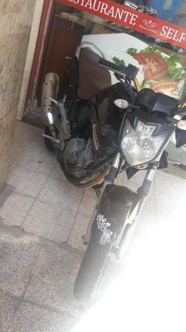 Vendo ou troco fazer 250 em coquer moto - 2011