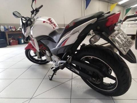 Honda CB 300 R 2014 - 2014