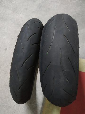Par Pneus Bridgestone Battlax S21 R