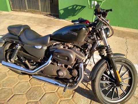 Harley Davidson 883 - 2012