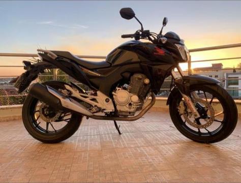 CB Twister 250 em dias - 2016